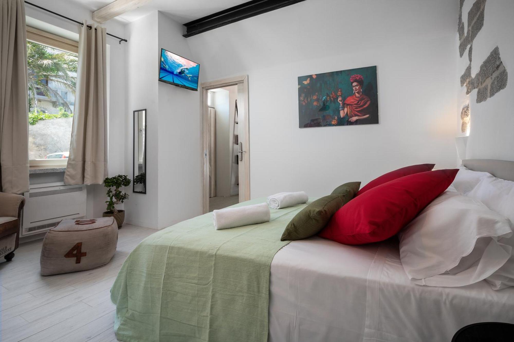 Art And Nature Guest House Olbia Ngoại thất bức ảnh