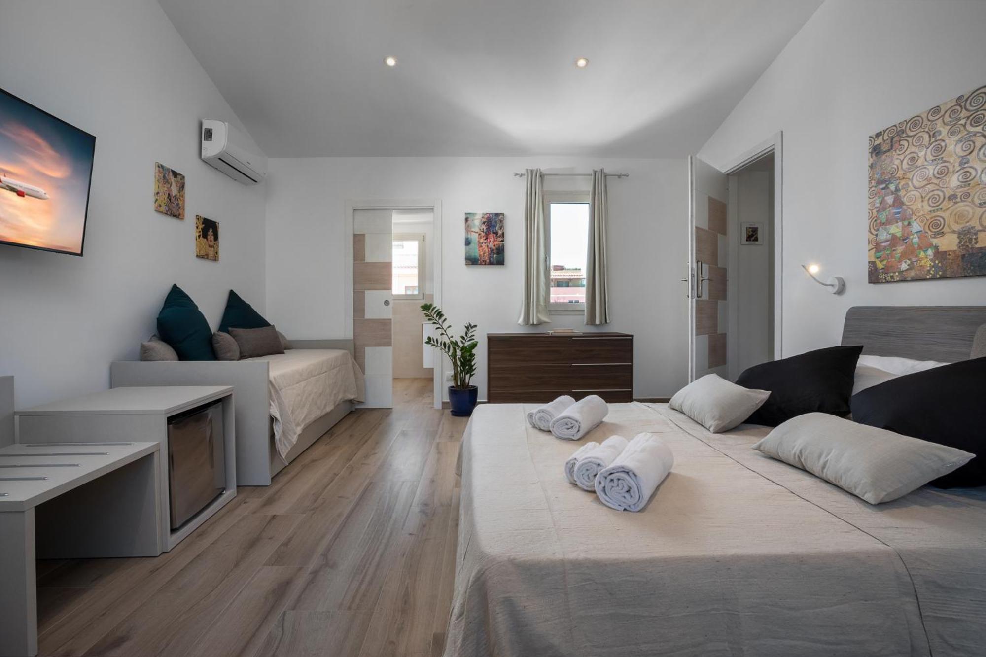 Art And Nature Guest House Olbia Ngoại thất bức ảnh
